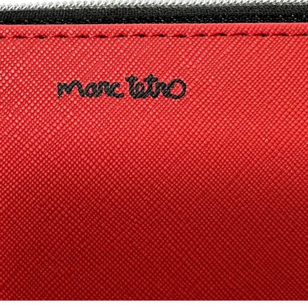 NWT NEVER OPENED MARC TETRO WALLET